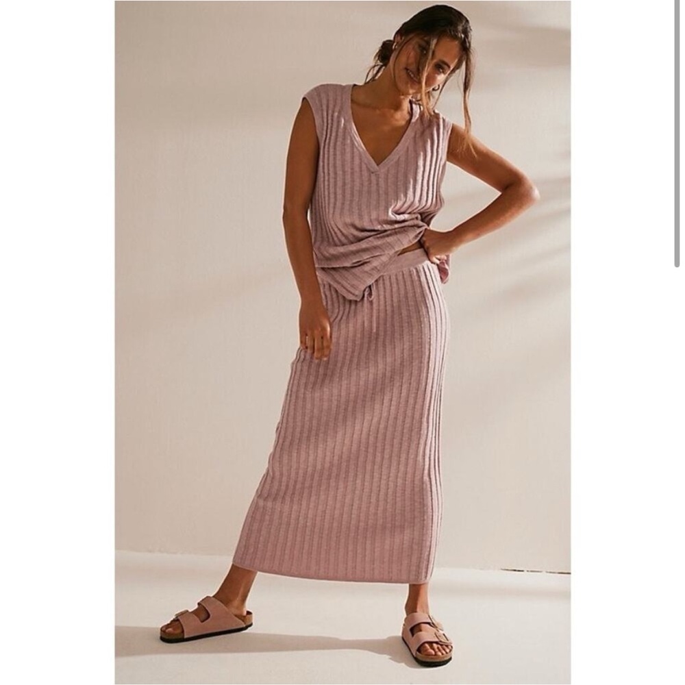 Free People Veda Ribbed Knit Skirt Set pink
